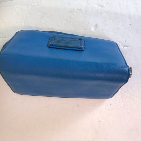 Marc Jacobs Pebble Leather Blue Supply Bi Fold Wallet Organizer Large Zip Bag - Picture 5 of 15